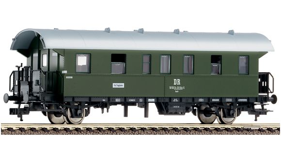 Passenger car 2nd class<br /><a href='images/pictures/Fleischmann/507703.jpg' target='_blank'>Full size image</a>